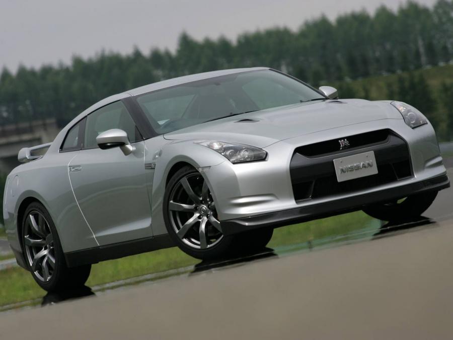  Nissan GT-R 2007 года  (фото 194 из 480)